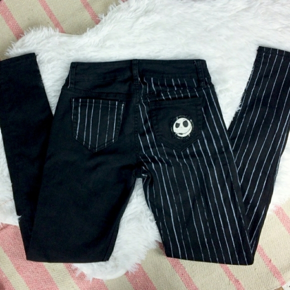 Nightmare before christmas jeans - Picture 5 of 6